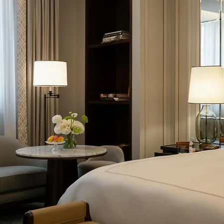 Corinthia Hotel 5*