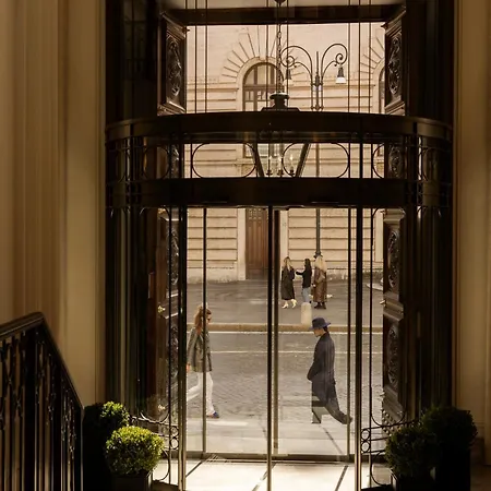 Corinthia Hotel 5*