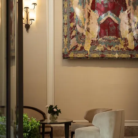 Corinthia Hotel 5*