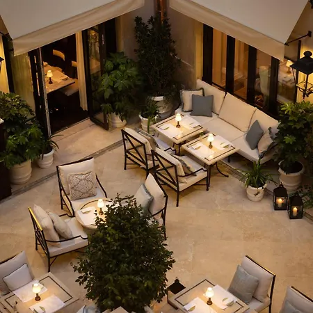 Hotel Corinthia 5*